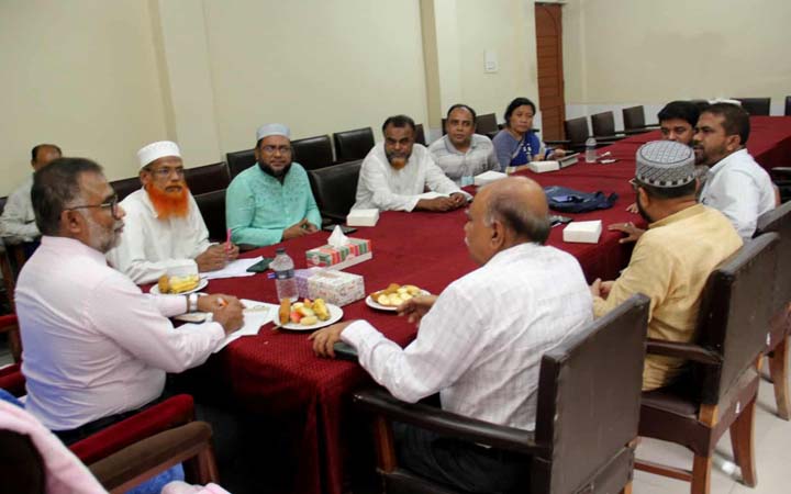 ইবির সেশনজট নিরসনে তিন অনুষদের শিক্ষকদের সাথে ভিসির মতবিনিময়